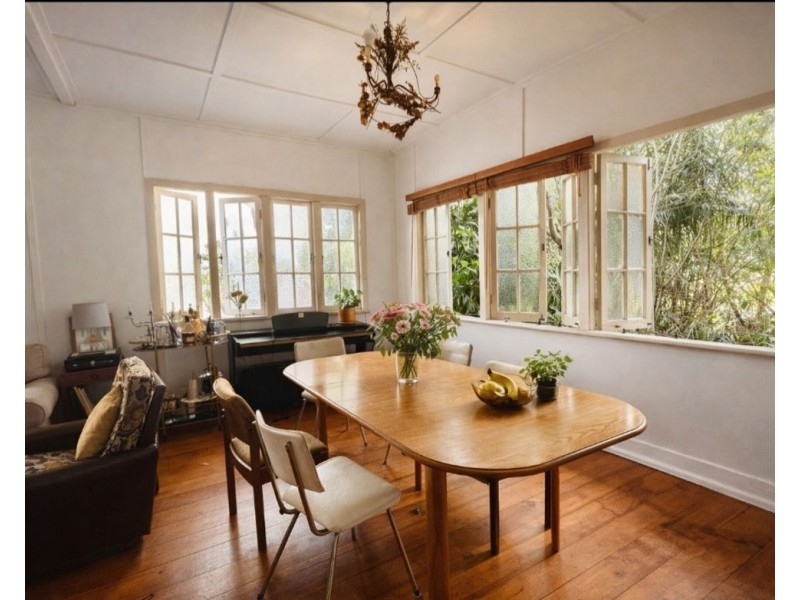 2/4 Laura street, Highgate Hill QLD 4101