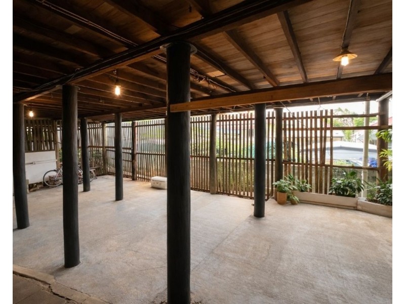 2/4 Laura street, Highgate Hill QLD 4101