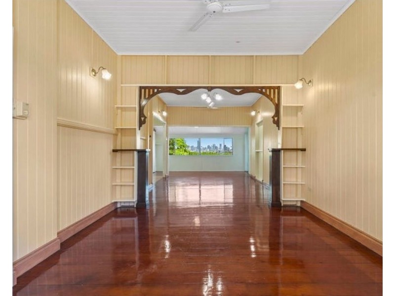 148 Sackville Street, Greenslopes QLD 4120