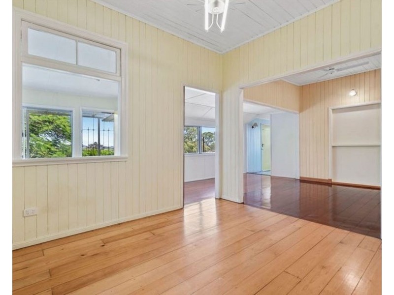 148 Sackville Street, Greenslopes QLD 4120