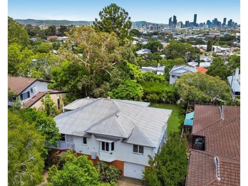 148 Sackville Street, Greenslopes QLD 4120