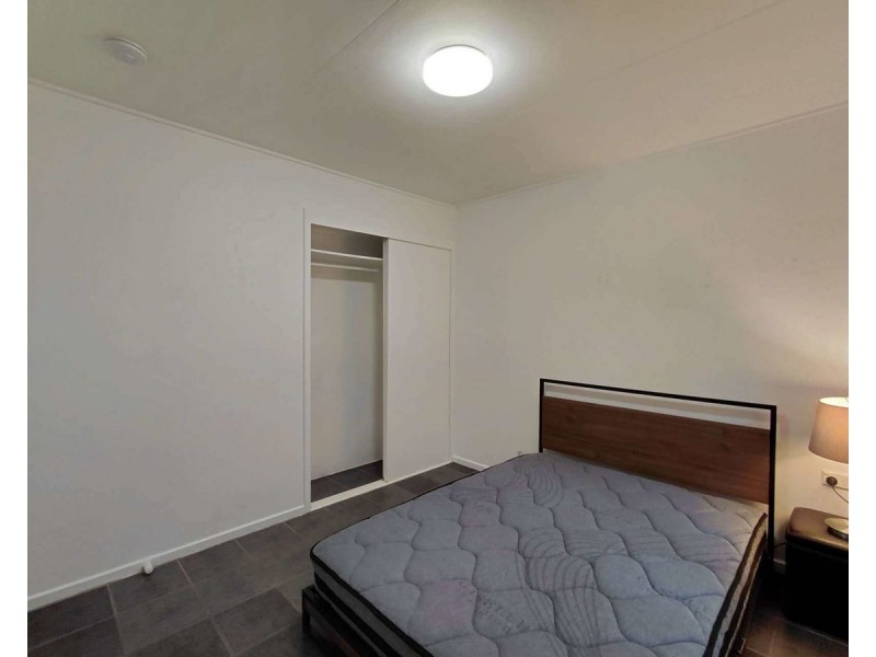 3/144 Frank St, Labrador QLD 4215