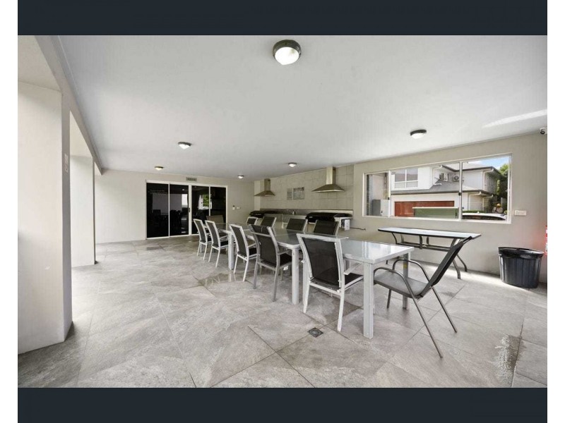 808 33 Clark Street, Biggera Waters, Biggera Waters QLD 4216