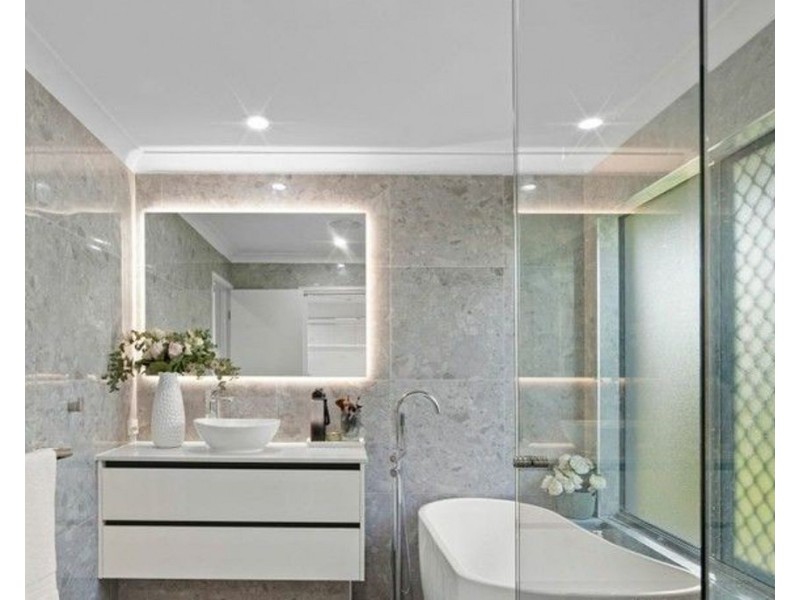 17 henderson st, Eight Mile Plains QLD 4113