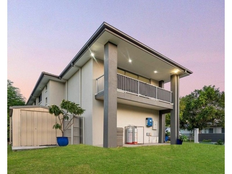 17 henderson st, Eight Mile Plains QLD 4113