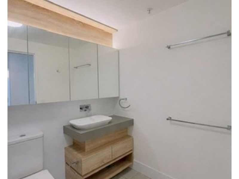 10308 16 Edmondstone Street, South Brisbane QLD 4101