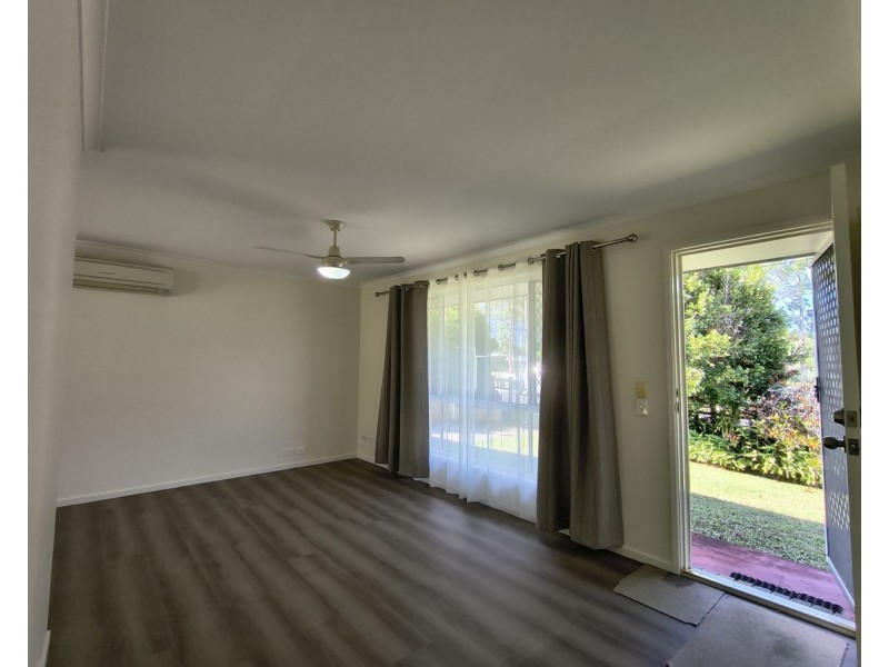 8 Timperley Court, Marsden QLD 4132