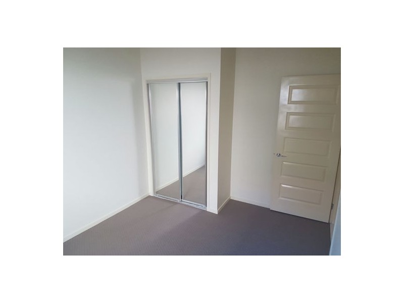 21 Inlet Lane, Springfield Lakes QLD 4300