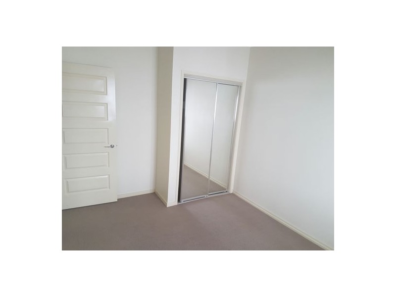 21 Inlet Lane, Springfield Lakes QLD 4300