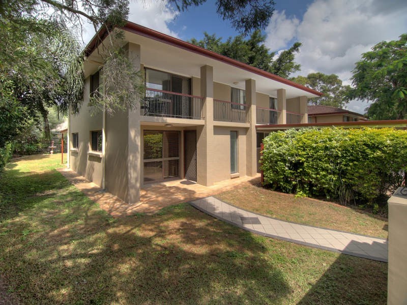 8 Manzill Street, Sunnybank Hills QLD 4109