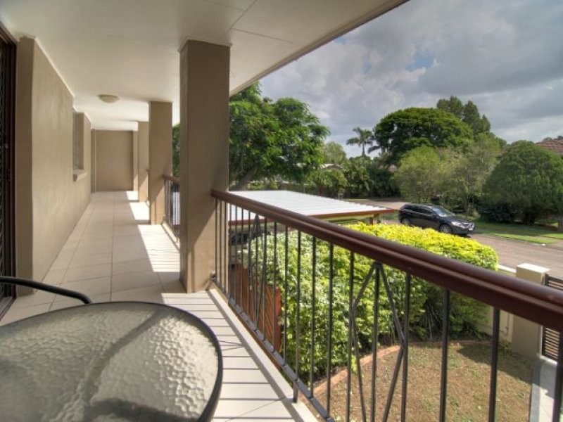 8 Manzill Street, Sunnybank Hills QLD 4109