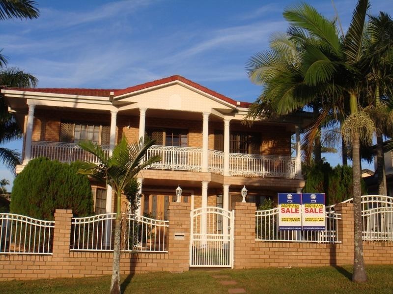 34 Estoril St, Robertson QLD 4109