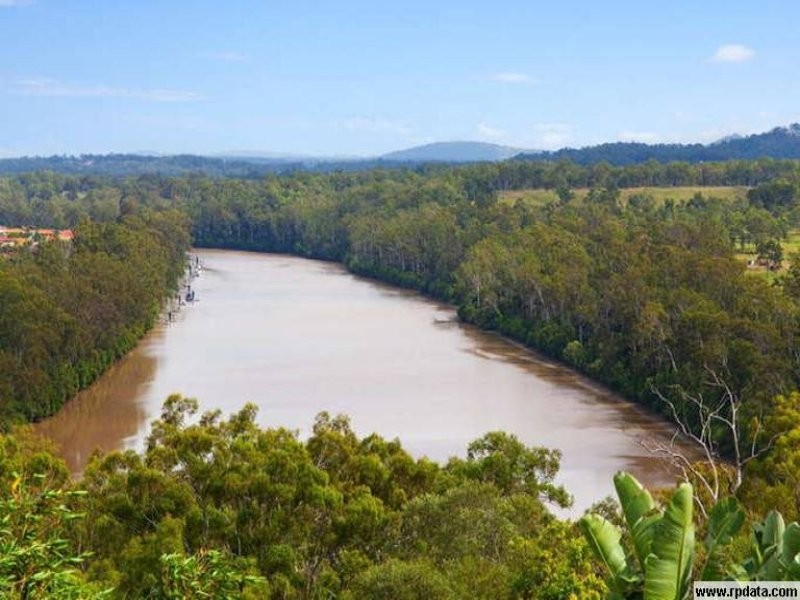 16 Becker Place, Mount Ommaney QLD 4074