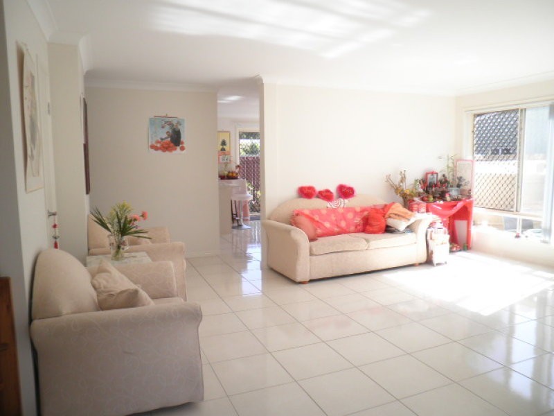 45 Grace Street, Scarborough QLD 4020