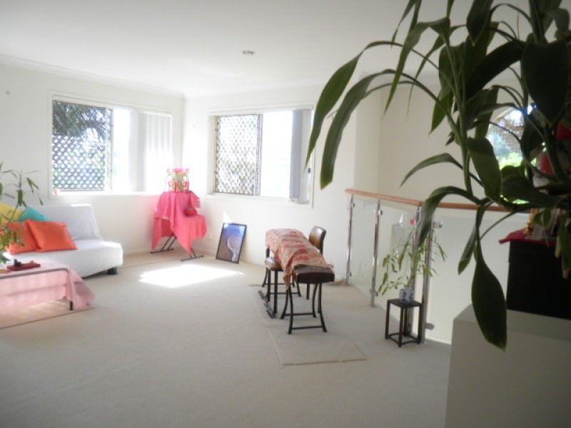 45 Grace Street, Scarborough QLD 4020