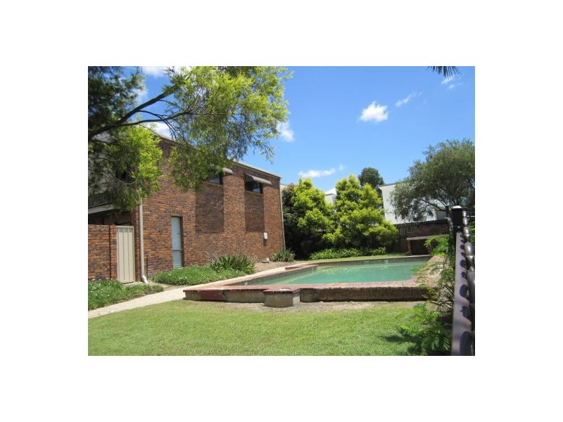 3 Bruce Street, Redbank Plains QLD 4301