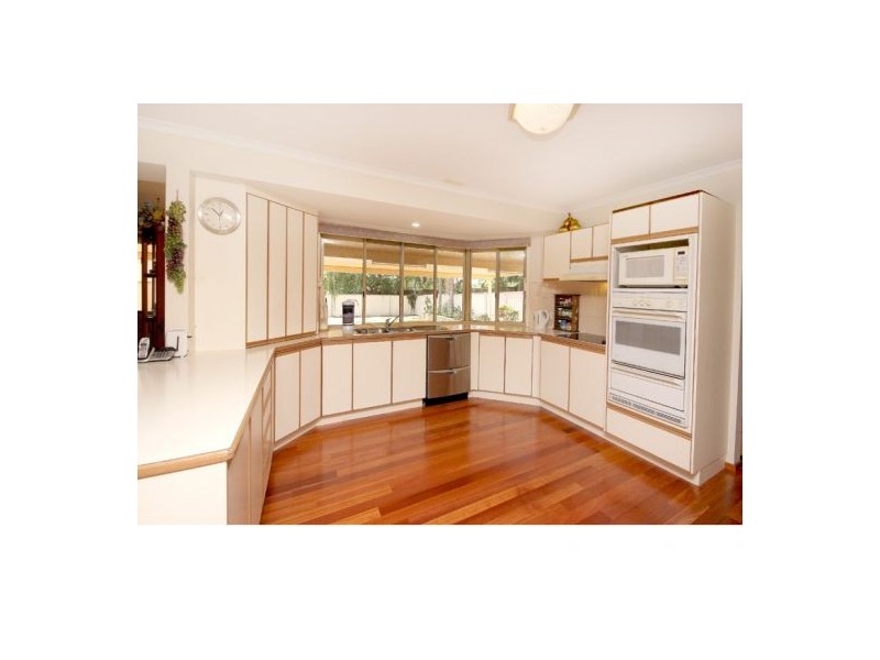 60 Esher street, Tarragindi QLD 4121