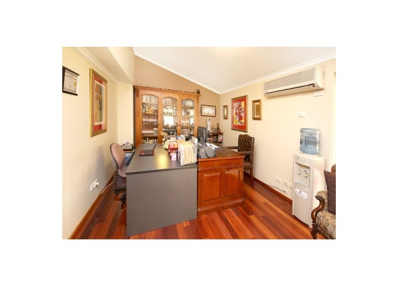 60 Esher street, Tarragindi QLD 4121