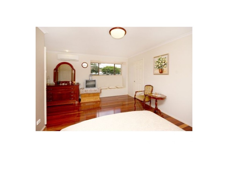 60 Esher street, Tarragindi QLD 4121