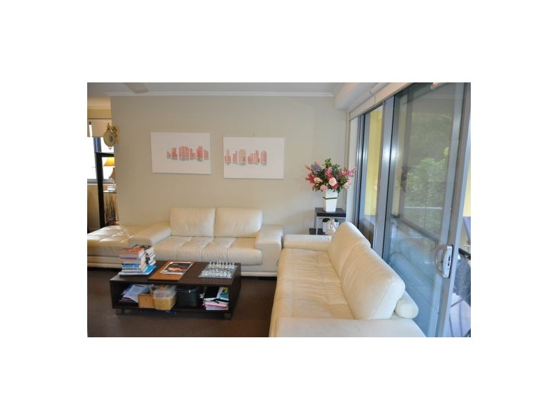 154 Musgrave Avenue, Southport QLD 4215