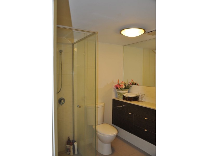 154 Musgrave Avenue, Southport QLD 4215