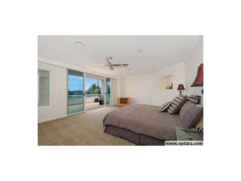 Paradise Point QLD 4216