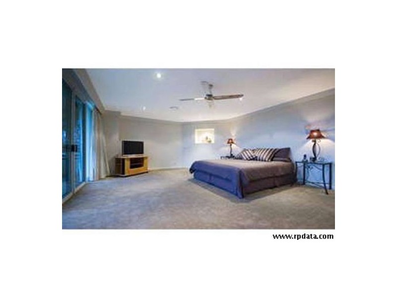 Paradise Point QLD 4216