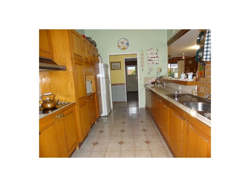 49 Pauline Street, Marsden QLD 4132