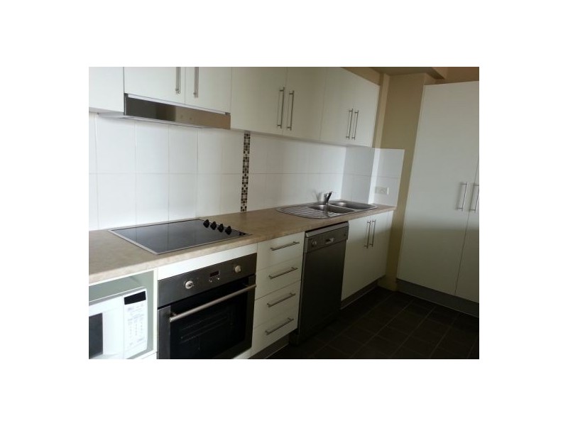 2246 Logan Road, Upper Mount Gravatt QLD 4122