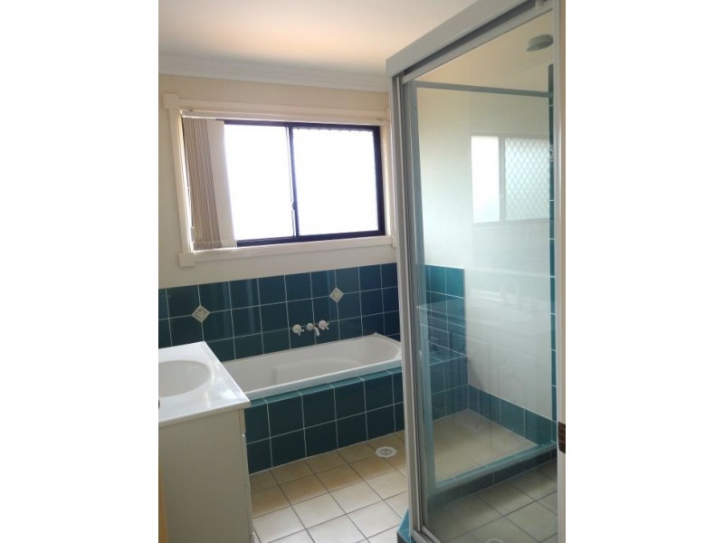 24 Booloumba Crs, Forest Lake QLD 4078