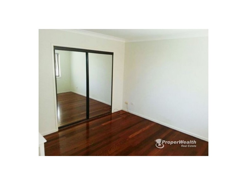 2 Queensway Street, Upper Mount Gravatt QLD 4122