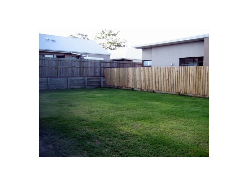 61 Mossvale Drive, Wakerley QLD 4154