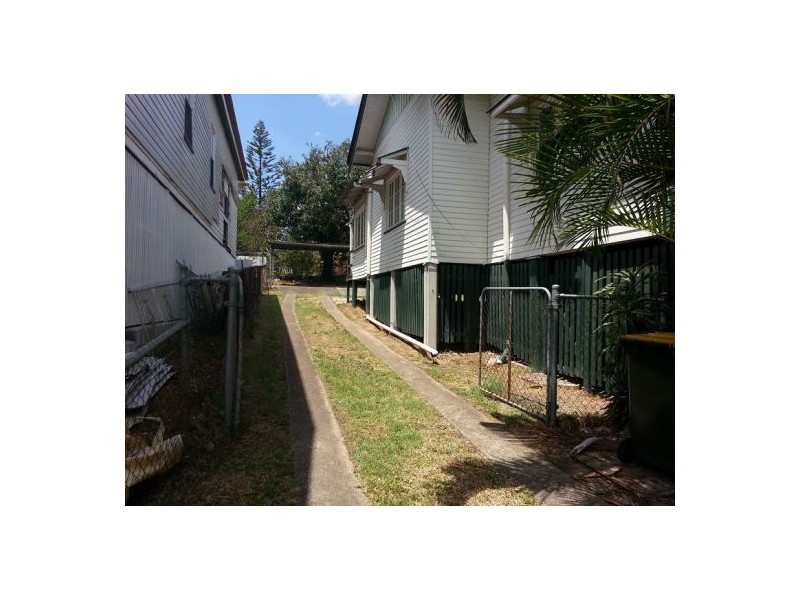 10 Bruce Street, Woolloongabba QLD 4102