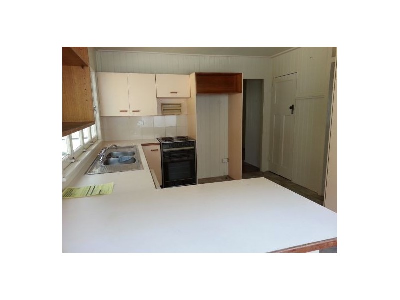 10 Bruce Street, Woolloongabba QLD 4102