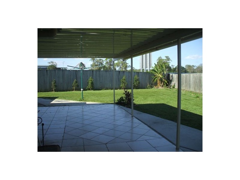 28 Elbe Place, Meadowbrook QLD 4131