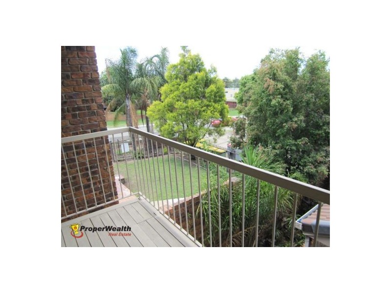 4 Lillian Street, Redbank Plains QLD 4301