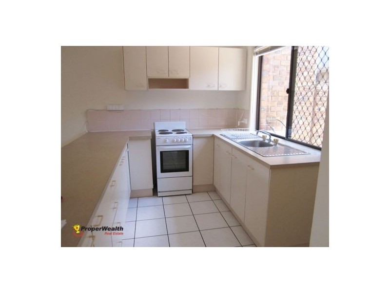 4 Lillian Street, Redbank Plains QLD 4301