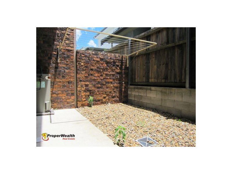 4 Lillian Street, Redbank Plains QLD 4301