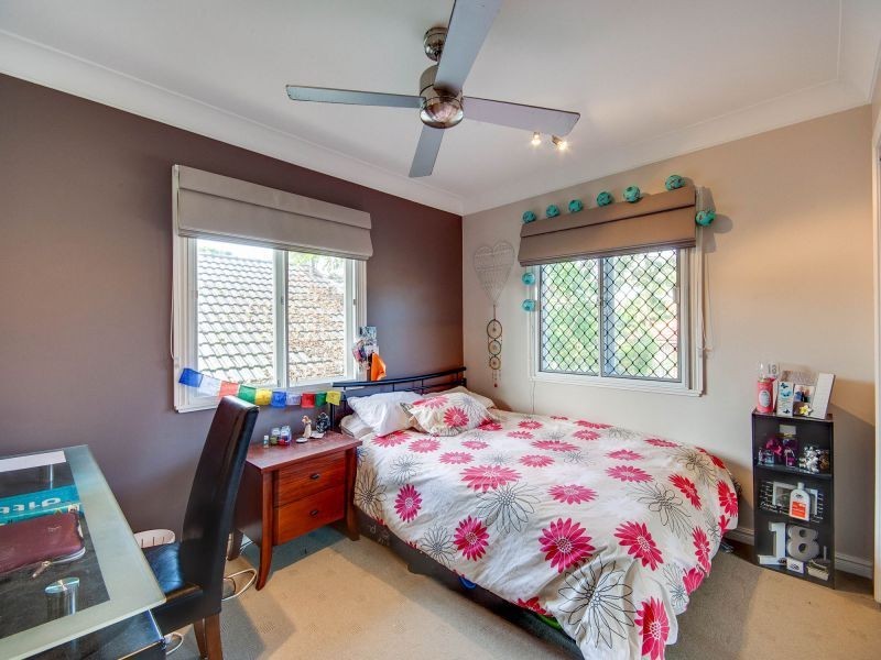 58 Hamilton Rd, Wavell Heights QLD 4012