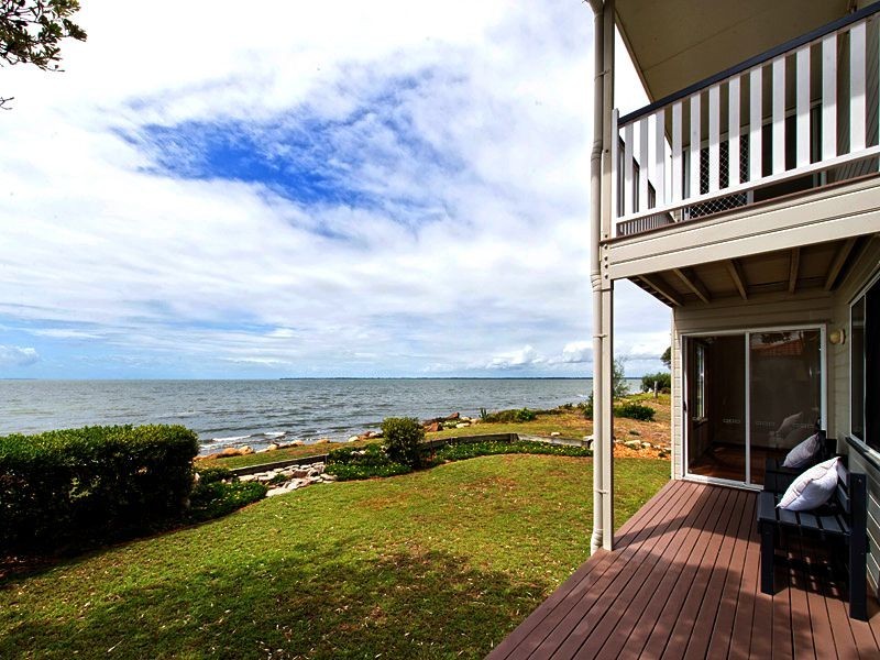 63 Biggs Ave, Beachmere QLD 4510