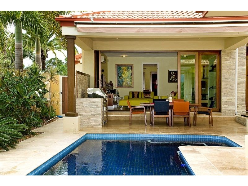 Hope Island QLD 4212