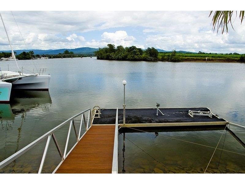 Hope Island QLD 4212