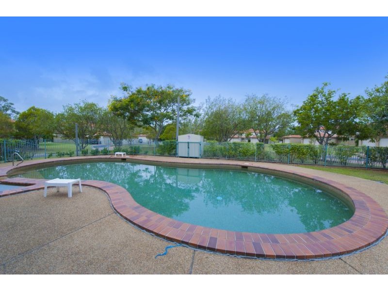 8103 Magnolia Gardens Court, Hope Island QLD 4212