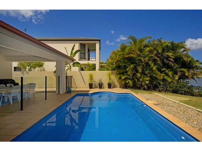 26 The Peninsula, Helensvale QLD 4212