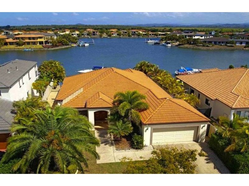 26 The Peninsula, Helensvale QLD 4212