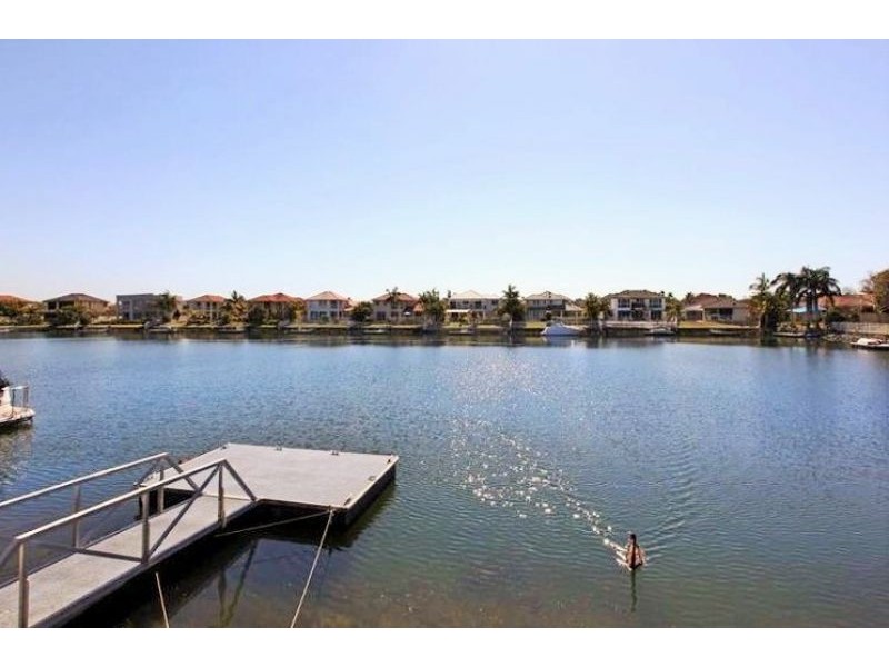 3 Windchimes Way, Helensvale QLD 4212