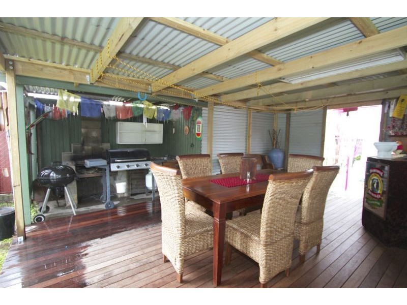 253 Anzac Avenue, Kippa-ring QLD 4021