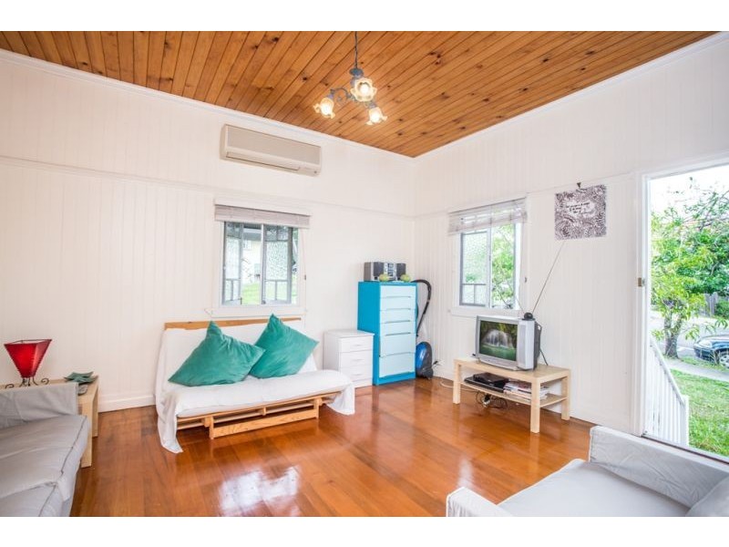 9 Mcleod Street, Herston QLD 4006
