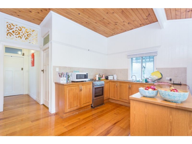 9 Mcleod Street, Herston QLD 4006