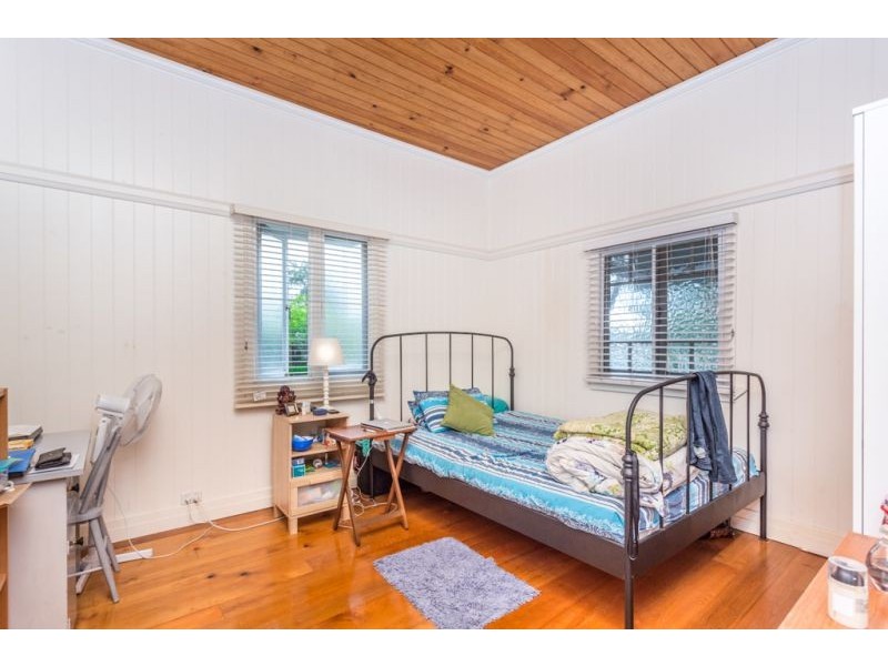9 Mcleod Street, Herston QLD 4006